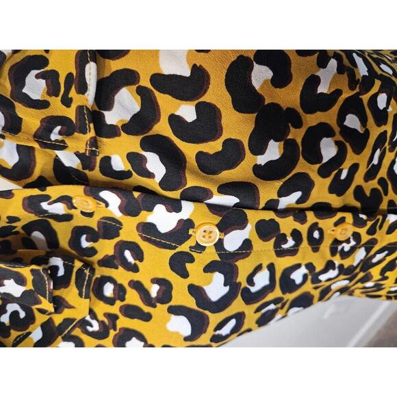 Who What Wear Leopard Print Dress with Ruffle Sleeves - Picture 5 of 8